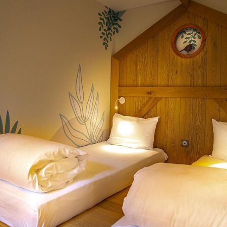Hotel Ecolodgee Chasseneuil-du-Poitou Exterior foto