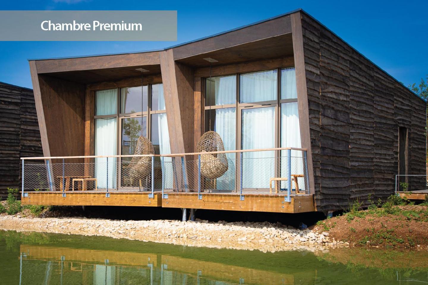 Hotel Ecolodgee Chasseneuil-du-Poitou Exterior foto